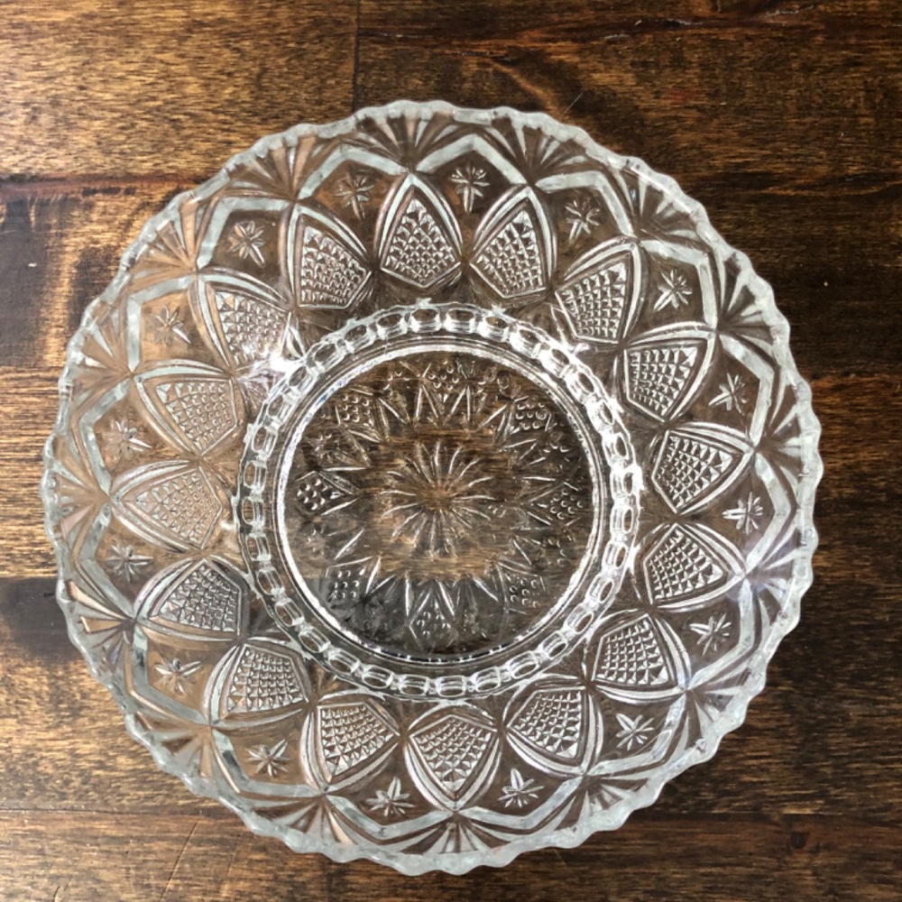 Vintage Kig Indonesia Clear Glass 5" Serving or Trinket Bowl Dish, Pineapple